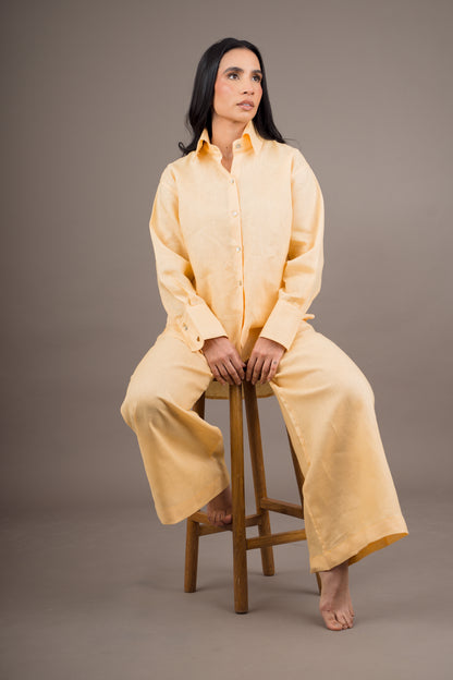 Camisa Rostro de Jesús – Amarillo