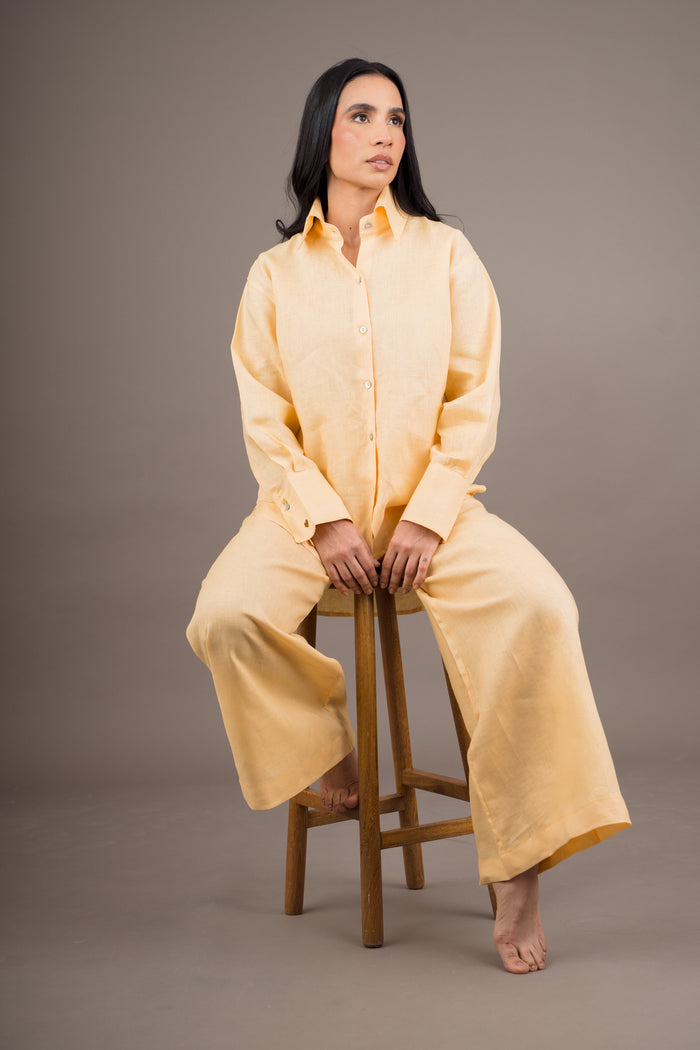 Camisa Rostro de Jesús – Amarillo